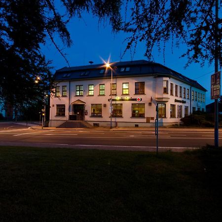 Hotel Slavia Boskovice Exterior photo