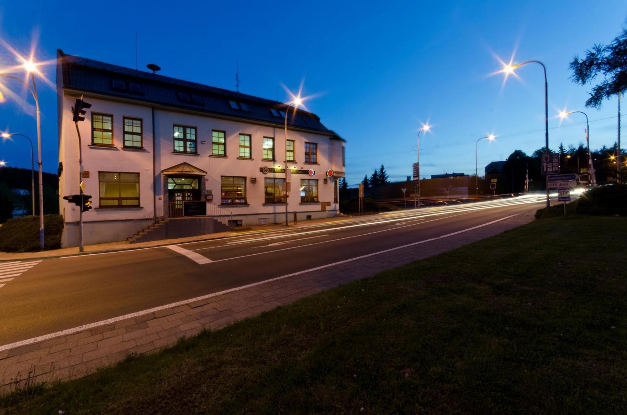 Hotel Slavia Boskovice Exterior photo