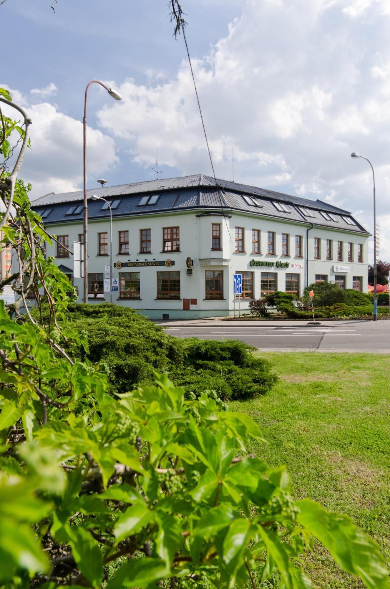 Hotel Slavia Boskovice Exterior photo